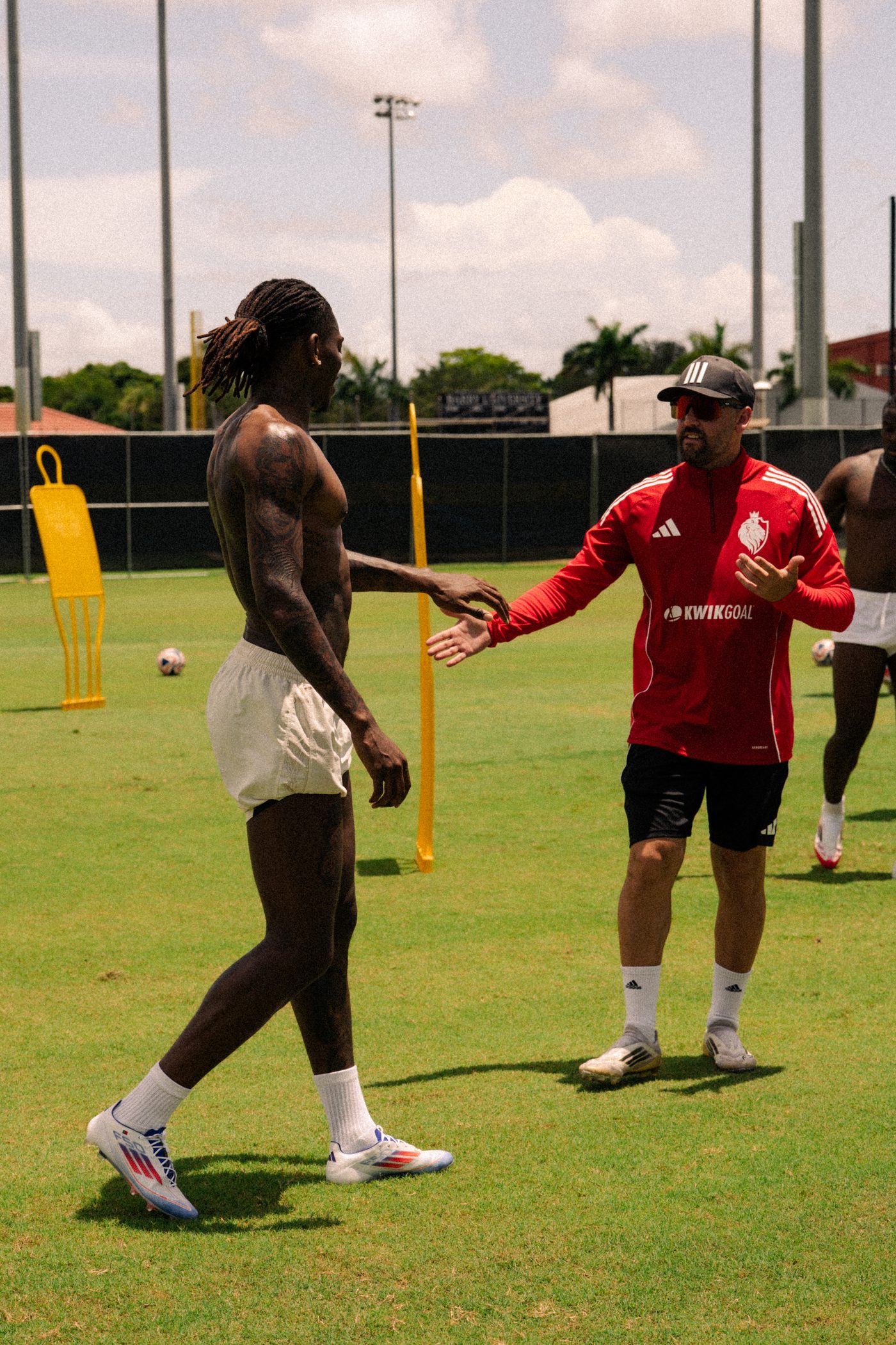 Coaching pro player
